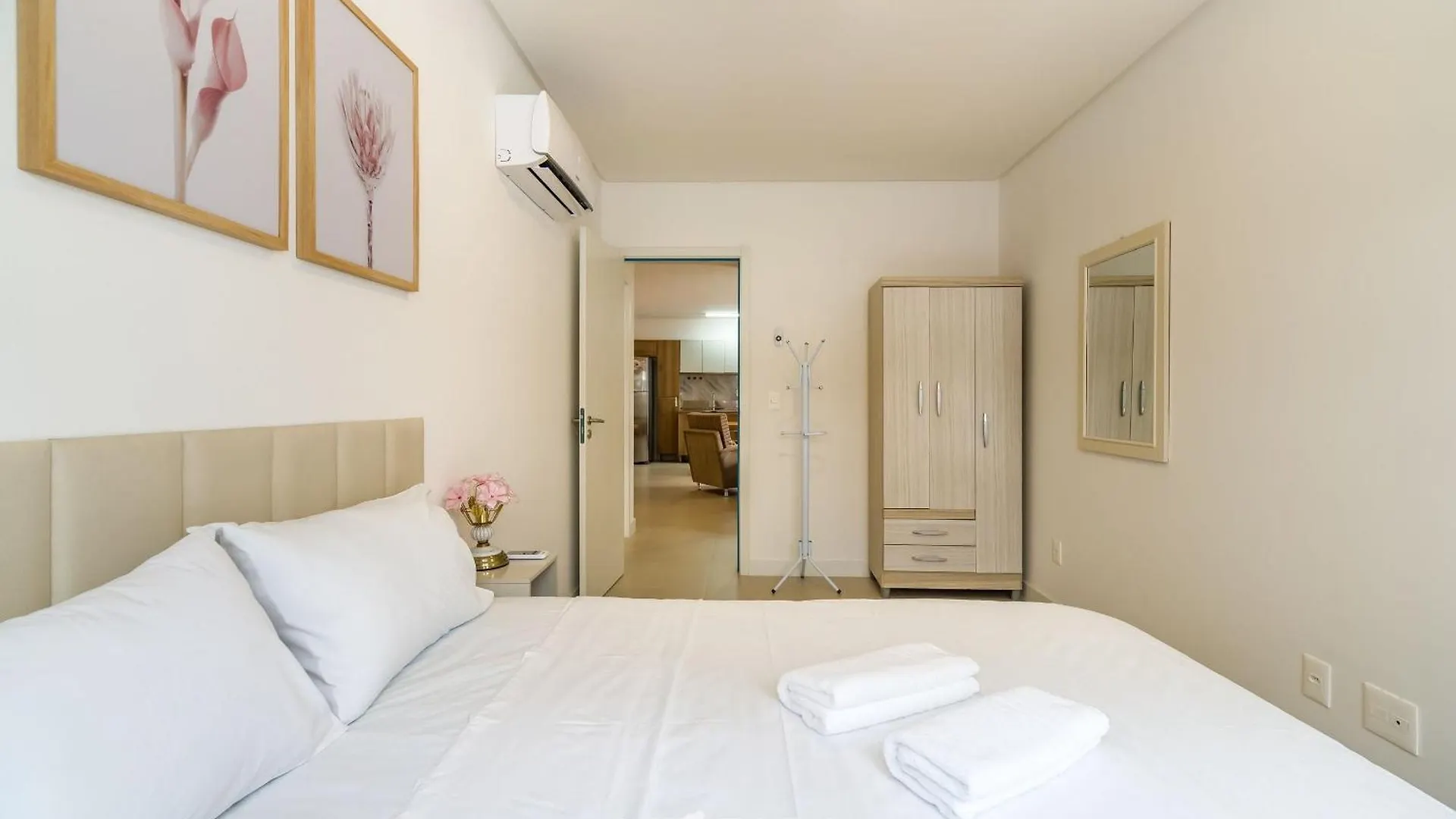 Apartamentos A 200M Praia Dos Ingleses - Mhc Florianopolis Apartment
