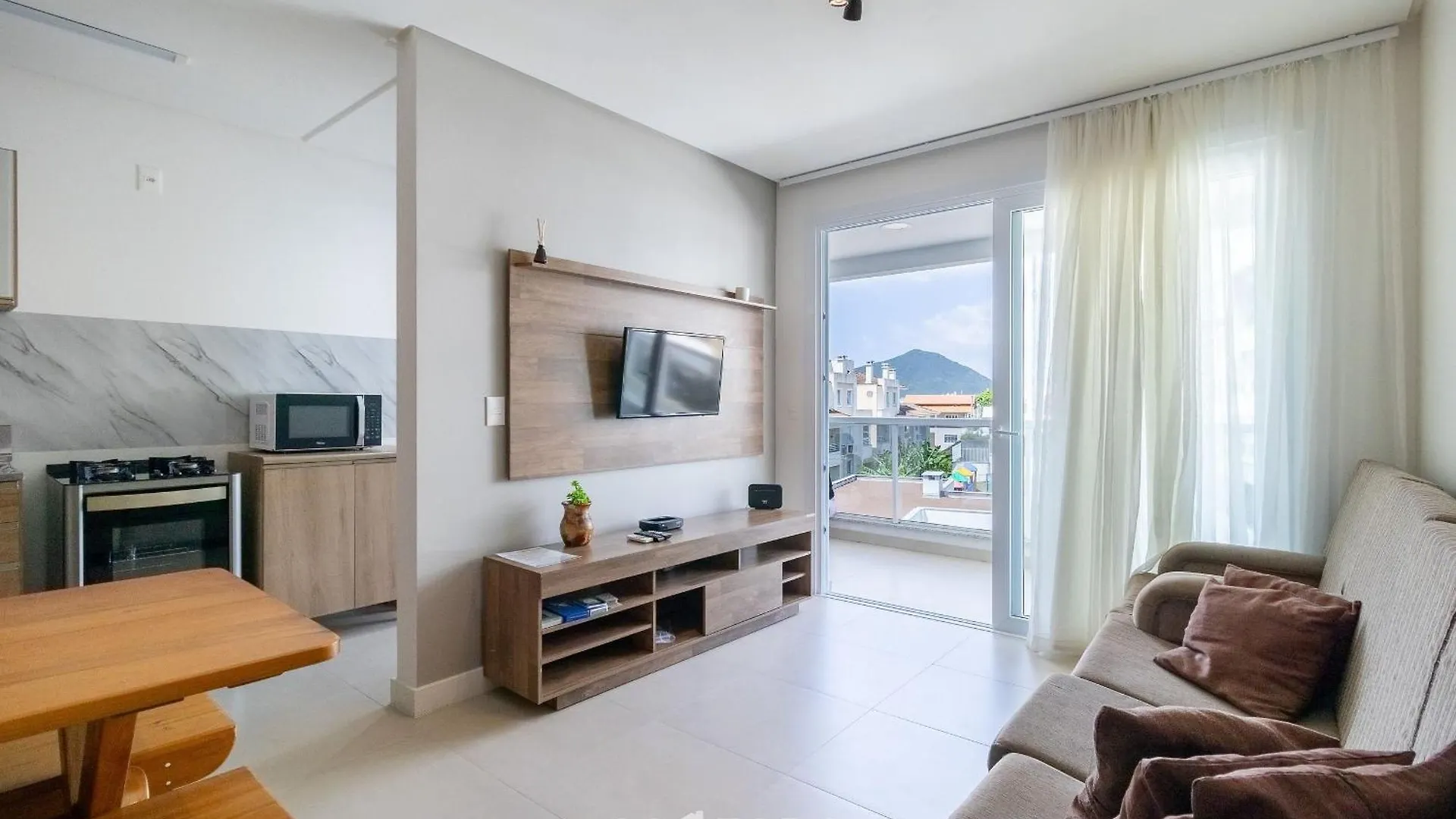 Apartamentos A 200M Praia Dos Ingleses - Mhc Florianopolis