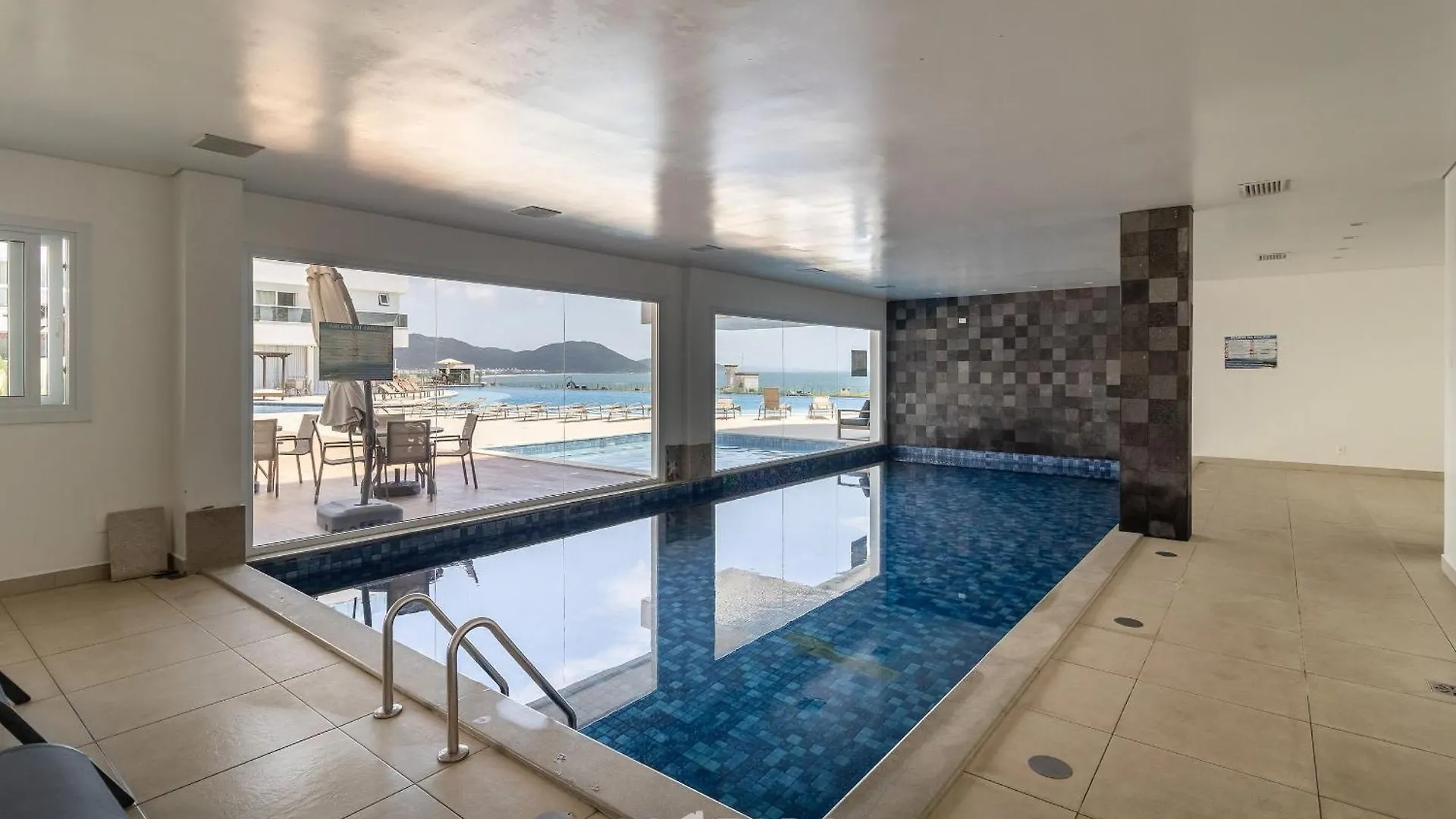 Apartamentos A 200M Praia Dos Ingleses - Mhc Florianopolis Brazil
